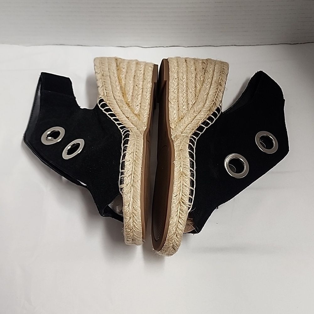 Sole Society Cambrine Black with wedged heel size 7 sandals partial leather - Picture 2 of 11